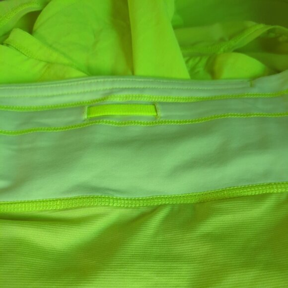 Lululemon Speed Up Mid-Rise Short 4" Highlight Yellow Size 14 - Picture 5 of 6